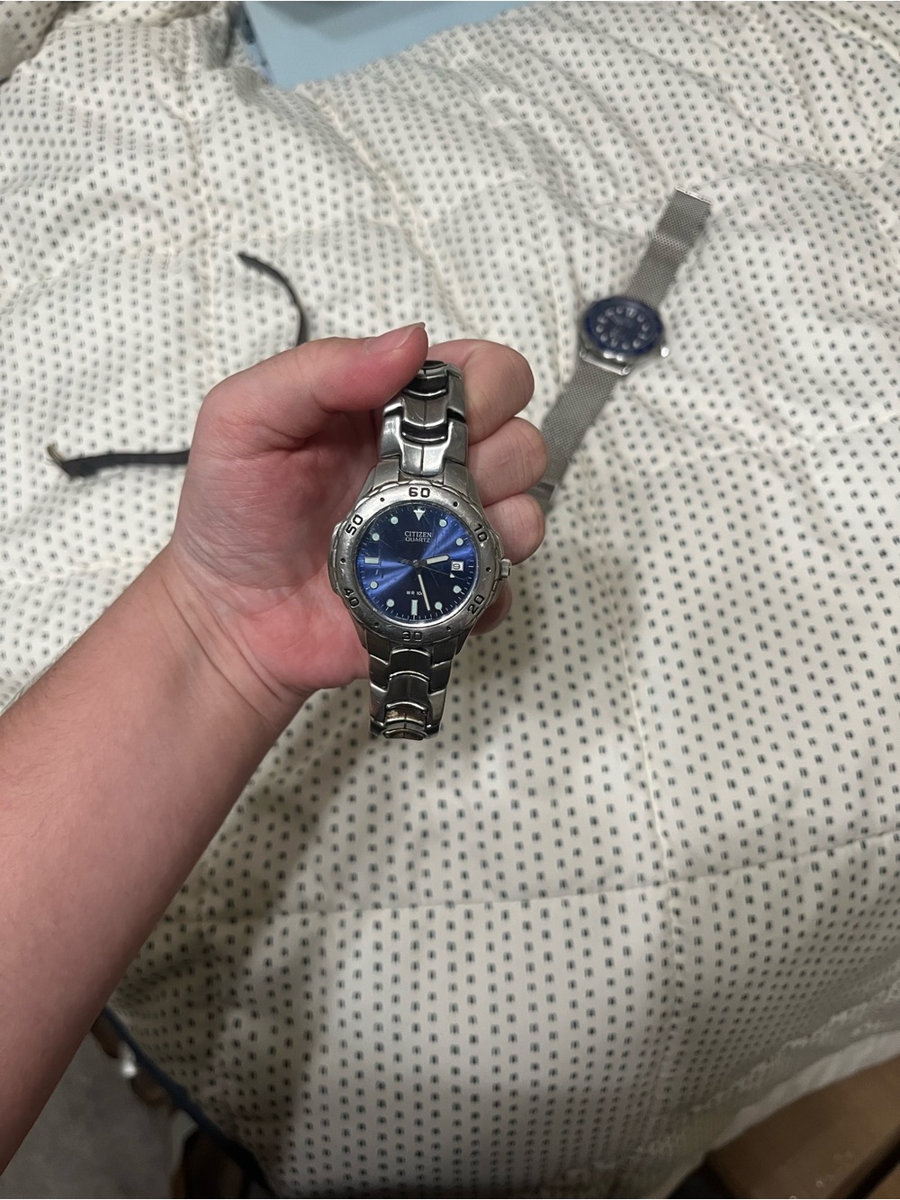 Wearable wristwatch